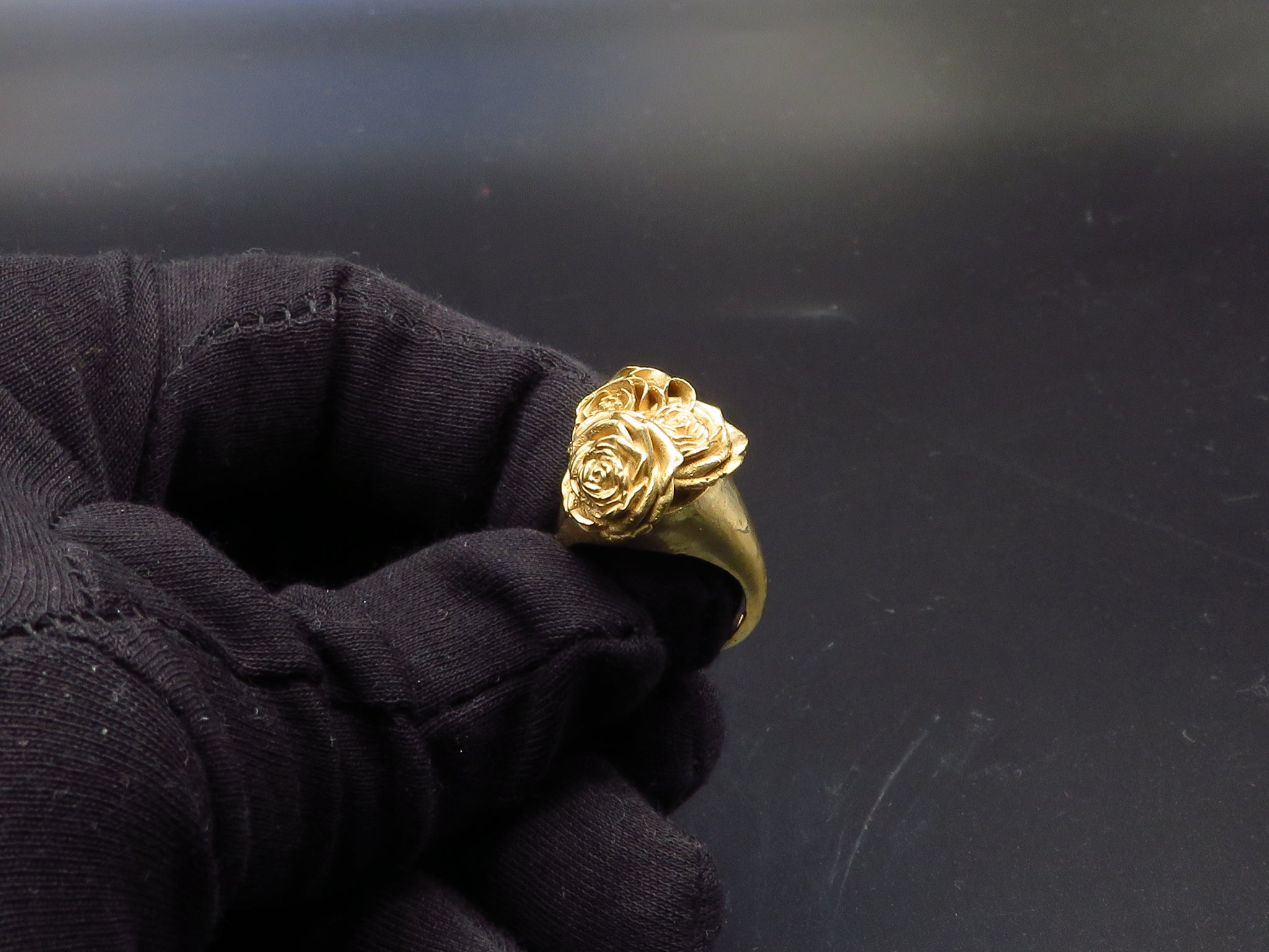 Rose Signet ring - Statement jewelry - Gold Vermeil